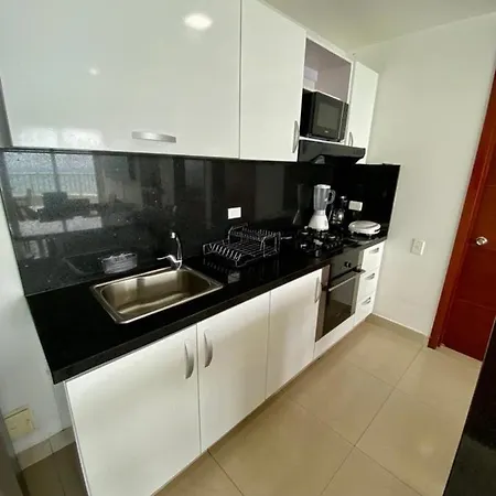 Apartamento 2p1-al2 Apartamento De 2 Alcobas Frente Al Mar Con Aire Acondicionado Y Wifi *