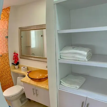 2p1-al2 Apartamento De 2 Alcobas Frente Al Mar Con Aire Acondicionado Y Wifi Apartamento